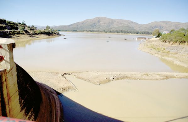 EL ESTADO DE LA REPRESA DE LA ANGOSTURA Y EL NIVEL DE SUS AGUAS, EL VIERNES 15 DE ABRIL. DICO SOLÍS