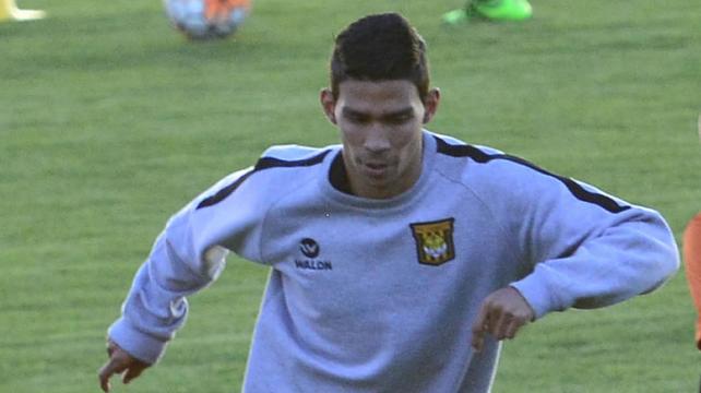 Bejarano sufrió una lesión tras ser golpeado por un jugador de Universitario. Foto: Página Siete %image_alt%