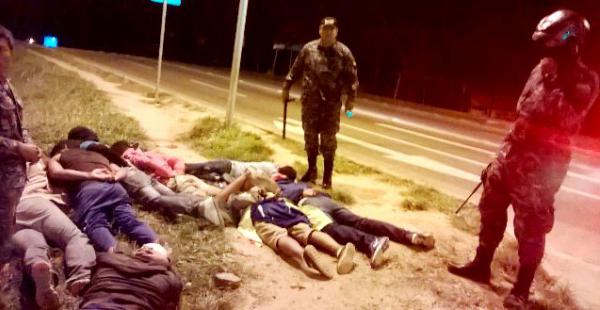 Tres efectivos del Gacip del DP4 detuvieron a un grupo de jóvenes que protagonizó una pelea en una vía pública