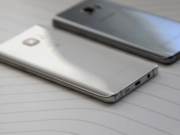 Asimismo será resistente al agua y al polvo, igual que el Galaxy S7 y contará con cerca de 6 GB de RAM. (Foto: Getty Images)
