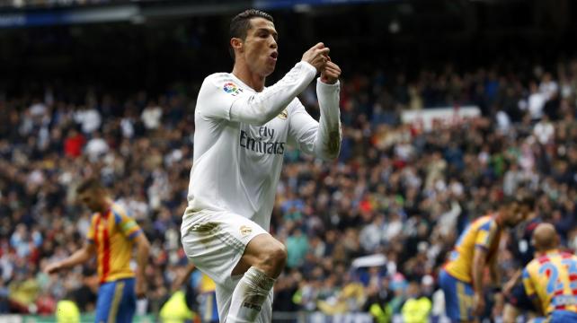 Real Madrid derrota al Valencia y aún sigue vivo – eju.tv