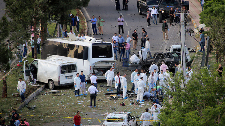 Una explosión en la ciudad de Diyarbakir deja al menos 3 muertos