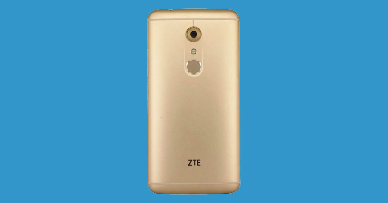 zte axon 2 color dorado
