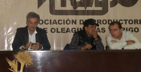 Julio Roda, presidente de la CAO, Remo Pérez, director nacional de la DGSC y Reinaldo Días, presidente de Anapo
