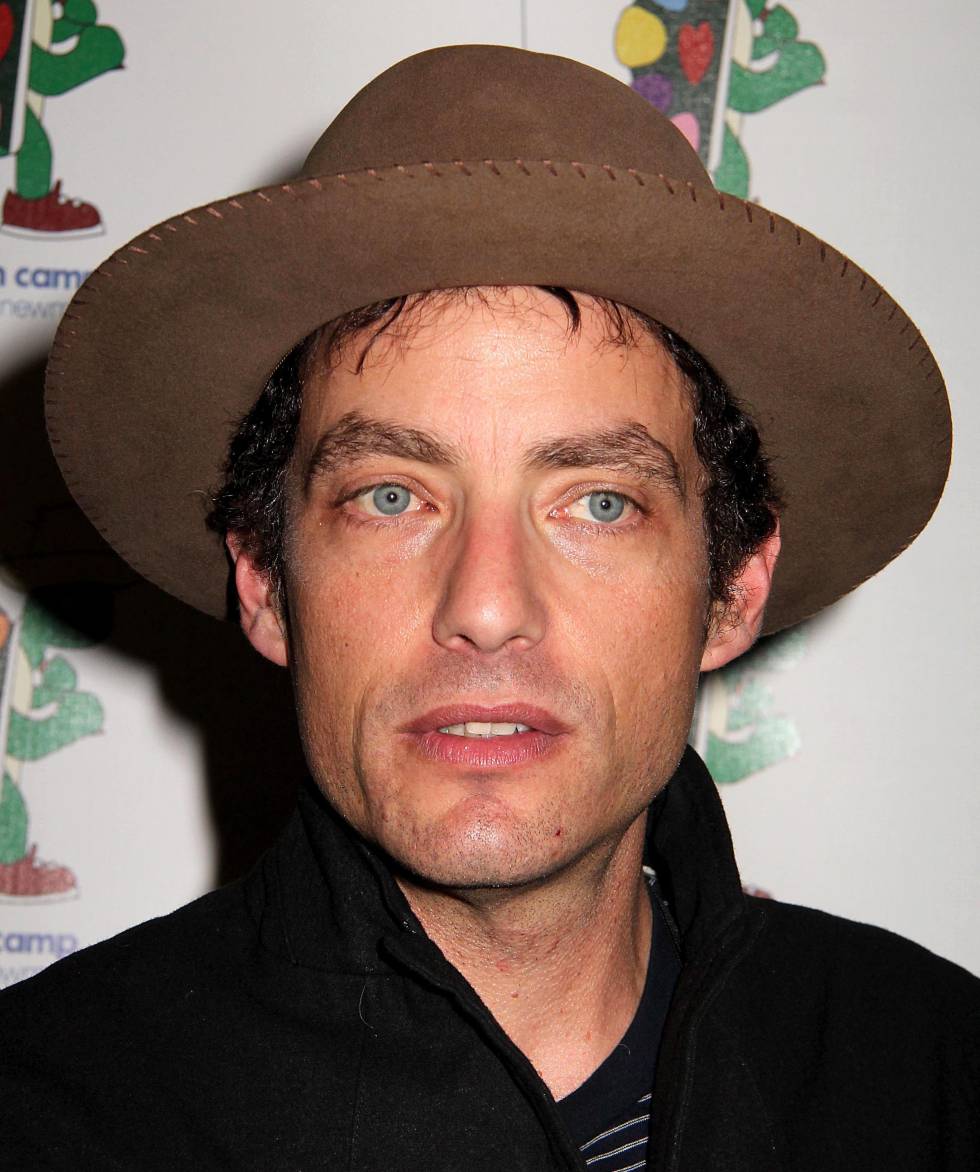 Jakob Dylan, de 46 años, también es músico. Es líder de los Wallflowers, una banda a la que casi se le podría etiquetar como 
