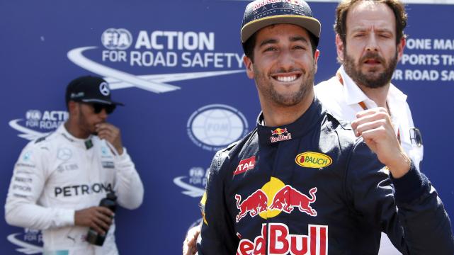 El australiano Daniel Ricciardo (foto) fue 169 milésimas más rápido que el alemán Nico Rosberg. Foto: Reuters %image_alt%