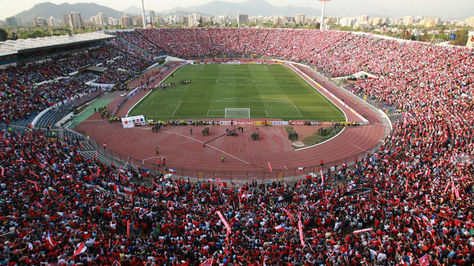Tribunas repletas en el estadio Nacional de Santiago de Chile.