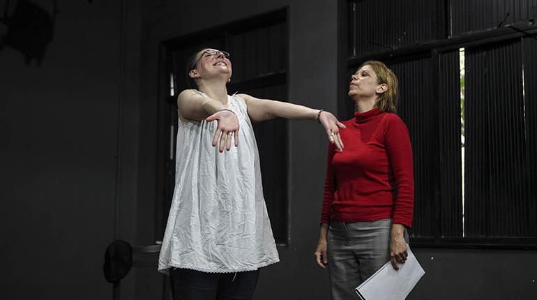 Una práctica teatral en una de las cárceles de Brasil. | EFE