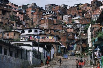Favela a las afueras de Salvador de Bahía, Brasil.