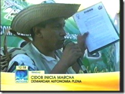 ADOLFOCHAVEZpartiolamarchadelaCIDOBalapaz