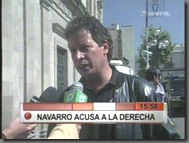 CESARNAVARROacusaaladerecha