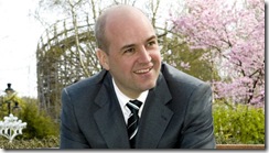 fredrik_reinfeldt_handavtry