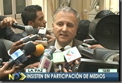 DAVIDSANCHEZbuscanacuerdos con periodistas