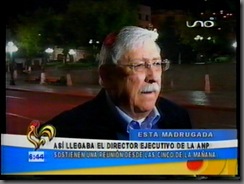 PERIODISTASsereunenconpresidente1