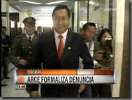 LUISARCEformalizadenunciaporfirma