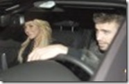 0221_pique_shakira_g1-100x70
