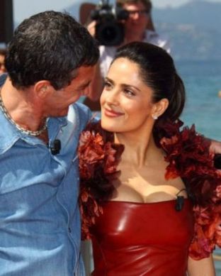 203-salma-hayek-y-antonio-banderas-en-la-presentacion-en-can_01
