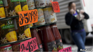 110330090414_venezuela_mercado_304x171_reuters