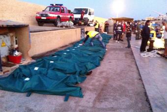 25_inmigrantes_muertos_Lampedusa