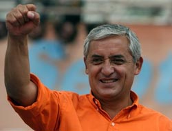 070903_otto_perez_3