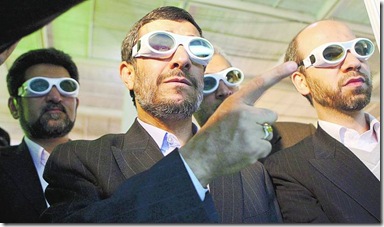 AHMADINEJAD-PROTECTORES-TECNOLOGIA-FUNCIONARIOS-CIENTIFICOS_CLAIMA20120108_0053_19