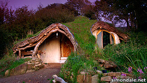 120222141615_simon_dale_304x171_simondale_net