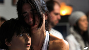 120330111734_curanderos_304x171_ap