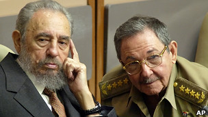 120307221228_cuba_americas_summit_fidel_castro_raul_black_sheep_304x171_ap