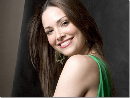 La exmiss Universo puertorriqueña Denise Quiñones debuta en la música