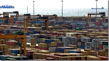 El 38% de la cocaína incautada desde 2008 estaba camuflada entre los contenedores que llegan al Puerto de Valencia.