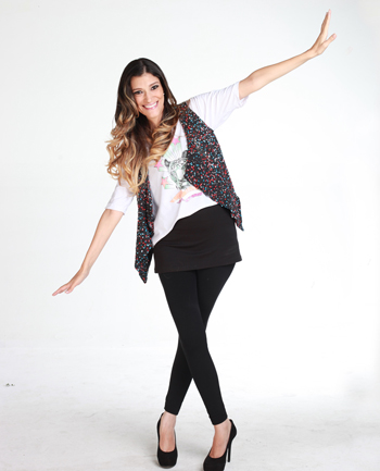 Analia-Roca,-entre-los-panales-y-la-television