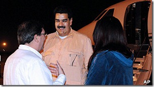 Maduro llegó acompañado de la procuradora general y fueron recibidos por el canciller de la isla.