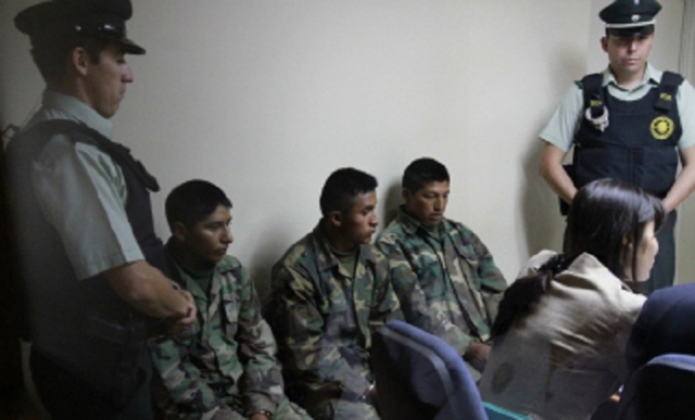 Soldados detenidos en Chile se niegan a la suspensión del proceso y piden ir a juicio