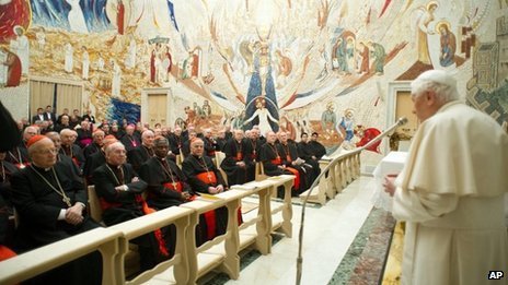 En los discursos de Benedicto XVI pueden encontrarse muchas respuestas.