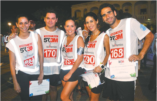 Competidores. Myriam Maalaoui, Daniel Flores, Damaris Soto, Mónica González y Mathias González