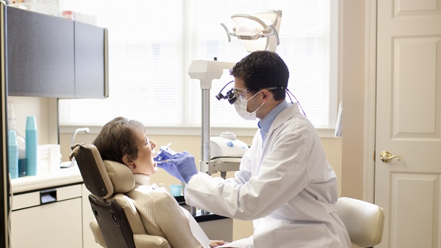 dentista-odontlogo-paciente