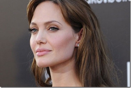 Angelina-Jolie-s-doctor