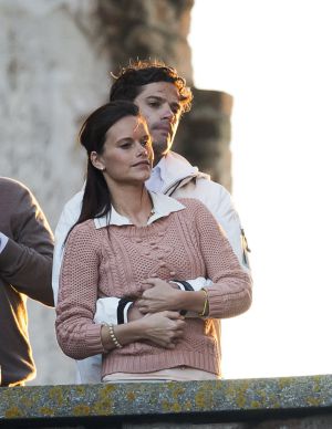 El príncipe Carlos Felipe de Suecia junto a su novia, la 'exstripper' Sofía Hellqvist