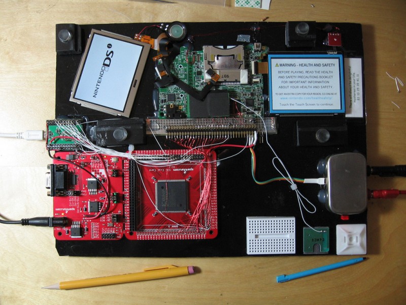 Nintendo DS sobre FPGA - proyectos creativos bas