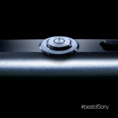 Sony publica la primera imagen oficial del Sony Xperia Z1.