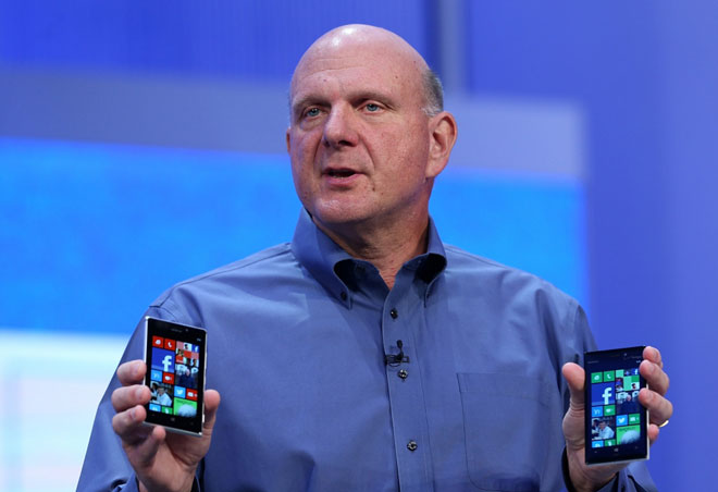 Steve Ballmer en una presentación de Windows Phone