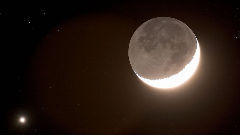Así se verá Venus cuando salga detrás de la Luna, según la proyección realizada por el Planetario porteño Así se verá Venus cuando salga detrás de la Luna, según la proyección realizada por el Planetario porteño
