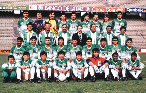 Protagonistas. La selección nacional que en 1993 logró la clasificación al Mundial.