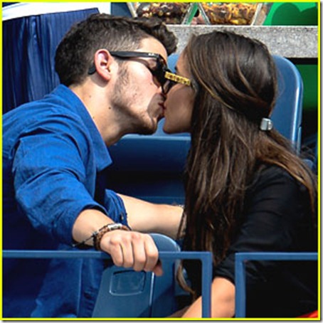 nick-jonas-olivia-culpo-kiss