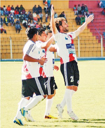 The-Strongest-cayo-frente-a-Nacional-Potosi