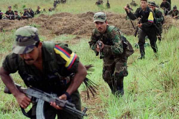 Las FARC liberan a ex marine estadounidense retenido en Colombia Las FARC liberan a ex marine estadounidense retenido en Colombia