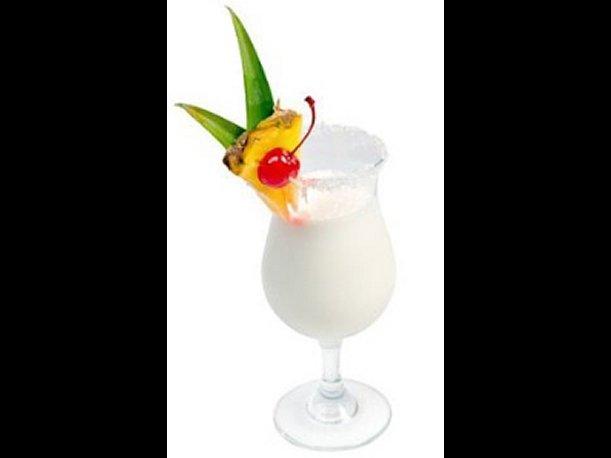 Piña Colada: Aprende a preparar este rico trago paso a paso (VIDEO)