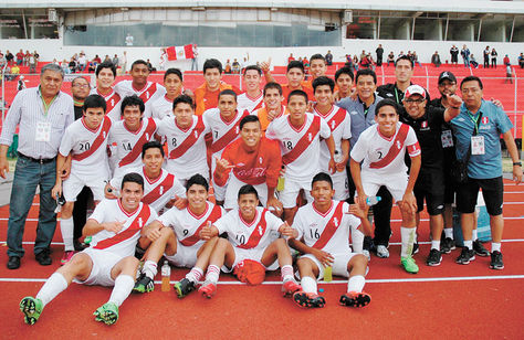 Alegría. La celebración por el pase de los jugadores de la selección peruana Sub-15.