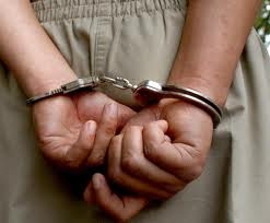 Policía salva a sujeto de ser linchado en Chuquisaca