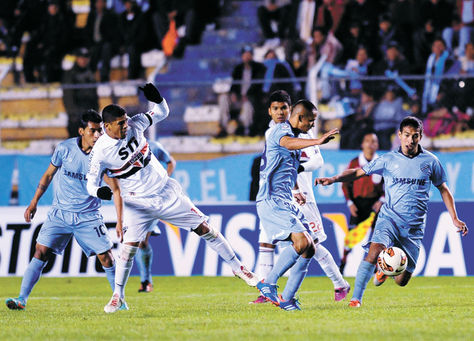 Libertadores. Una incidencia del partido por Copa Libertadores de América que jugó Bolívar este año contra el brasileño Sao Paulo.